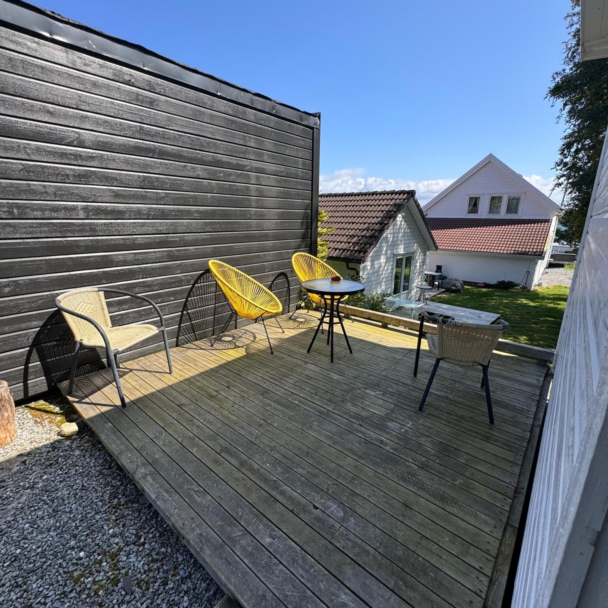 Sjoberg Hotell Og Ferie Leiligheter Osthusvik Экстерьер фото
